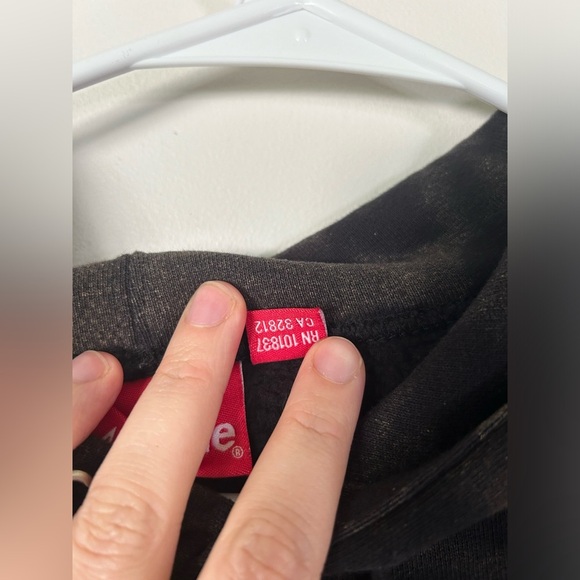 Supreme BLEACHED LACE HOODY BLACK - Picture 7 of 12